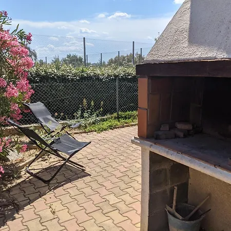 Villa Charmante Maison T2 Mezzanine Avec Jardin Et Parking, à 500m De La - 6 Pers. - Fr-1-797-46 Port-la-Nouvelle