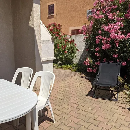 Charmante Maison T2 Mezzanine Avec Jardin Et Parking, à 500m De La - 6 Pers. - Fr-1-797-46 Villa